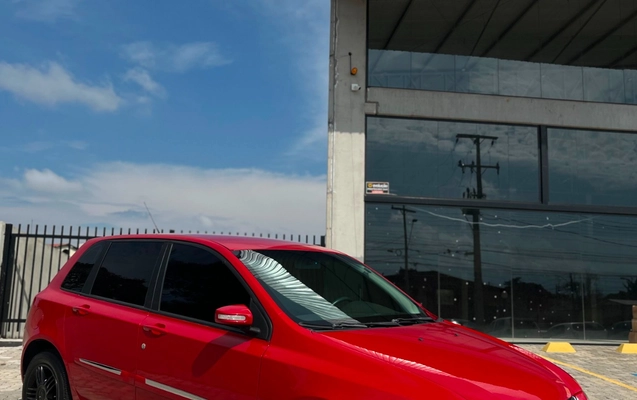 imagem-https://www.socarrao.com.br/sc-vehicle-images-prod/3573971/1788286056504-V2hhdHNBcHAgSW1hZ2UgMjAyNi0wOS0wMSBhdCAxMC4zNC4yMSAoMSkuanBlZw.jpeg