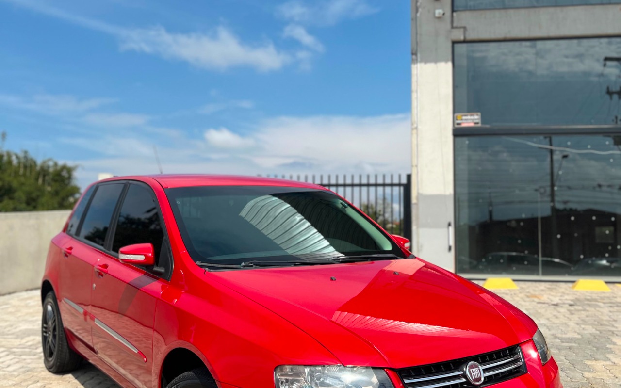 imagem-https://www.socarrao.com.br/sc-vehicle-images-prod/3573971/1788286056615-V2hhdHNBcHAgSW1hZ2UgMjAyNi0wOS0wMSBhdCAxMC4zNC4yMSAoMikuanBlZw.jpeg