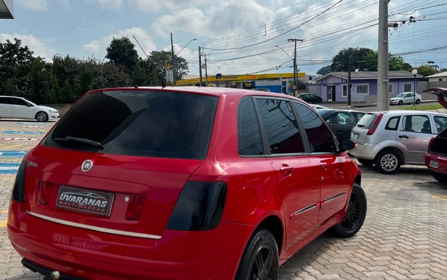 imagem-https://www.socarrao.com.br/sc-vehicle-images-prod/3573971/1788286057223-V2hhdHNBcHAgSW1hZ2UgMjAyNi0wOS0wMSBhdCAxMC4zNC4yMSAoNCkuanBlZw.jpeg