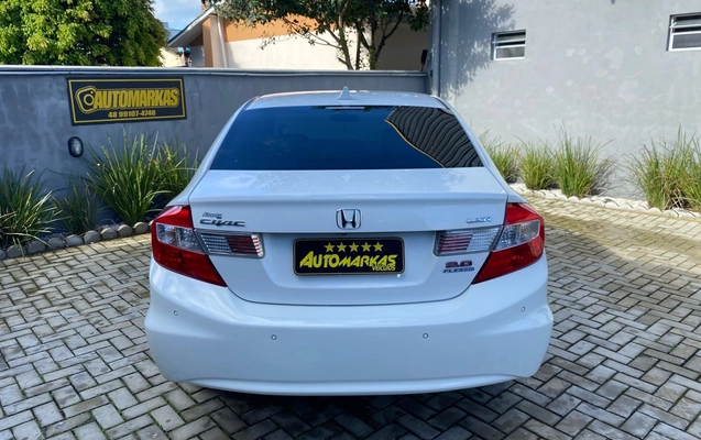 imagem-https://www.socarrao.com.br/sc-vehicle-images-prod/3573985/1788286275629-5159e9feaf5947818221264ced9f231c_1788286011720.jpg
