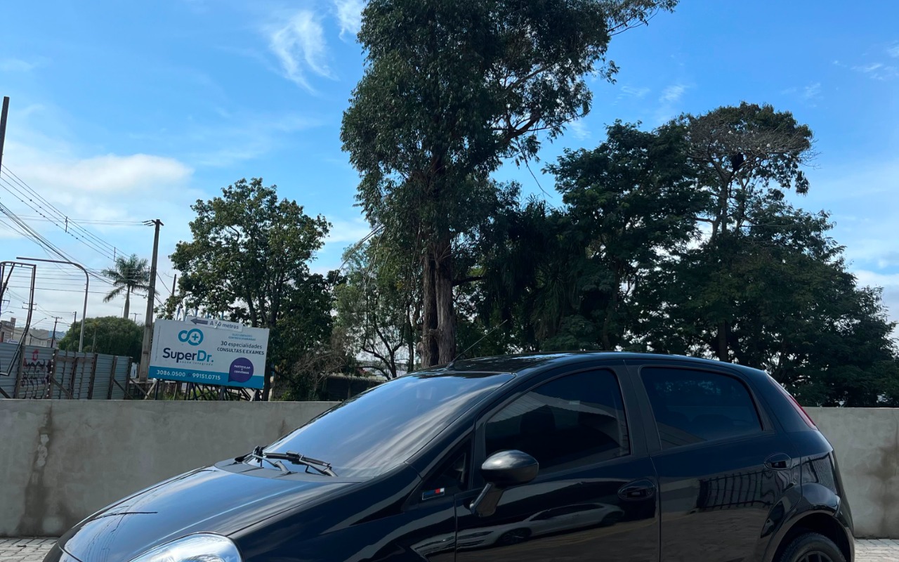 imagem-https://www.socarrao.com.br/sc-vehicle-images-prod/3573987/1788286324174-V2hhdHNBcHAgSW1hZ2UgMjAyNi0wOS0wMSBhdCAxMC4zNS41Mi5qcGVn.jpeg
