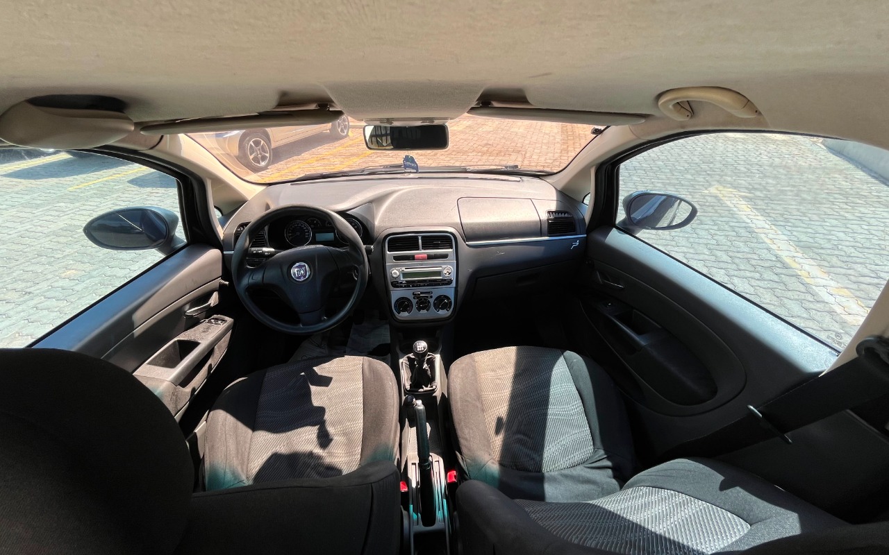 imagem-https://www.socarrao.com.br/sc-vehicle-images-prod/3573987/1788286324719-V2hhdHNBcHAgSW1hZ2UgMjAyNi0wOS0wMSBhdCAxMC4zNS41MyAoNCkuanBlZw.jpeg