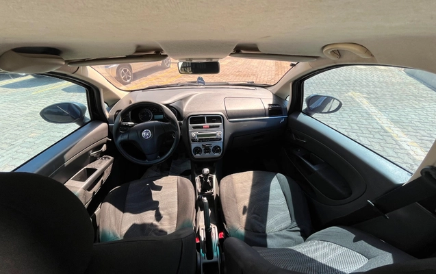 imagem-https://www.socarrao.com.br/sc-vehicle-images-prod/3573987/1788286324719-V2hhdHNBcHAgSW1hZ2UgMjAyNi0wOS0wMSBhdCAxMC4zNS41MyAoNCkuanBlZw.jpeg