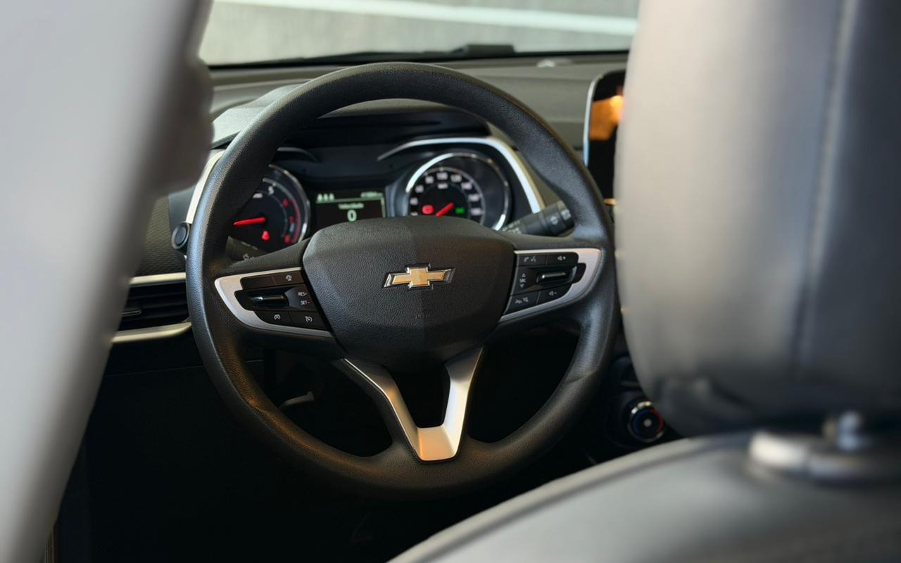 imagem-https://www.socarrao.com.br/sc-vehicle-images-prod/3574062/1788286485337-V2hhdHNBcHAgSW1hZ2UgMjAyNi0wOS0wMSBhdCAxMi4zNS41MiAoMSkuanBlZw.jpeg