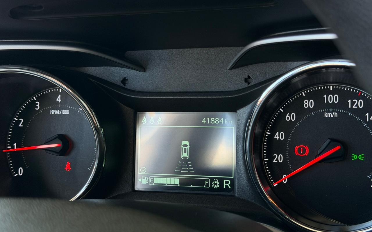 imagem-https://www.socarrao.com.br/sc-vehicle-images-prod/3574062/1788286485441-V2hhdHNBcHAgSW1hZ2UgMjAyNi0wOS0wMSBhdCAxMi4zNS41MyAoMSkuanBlZw.jpeg