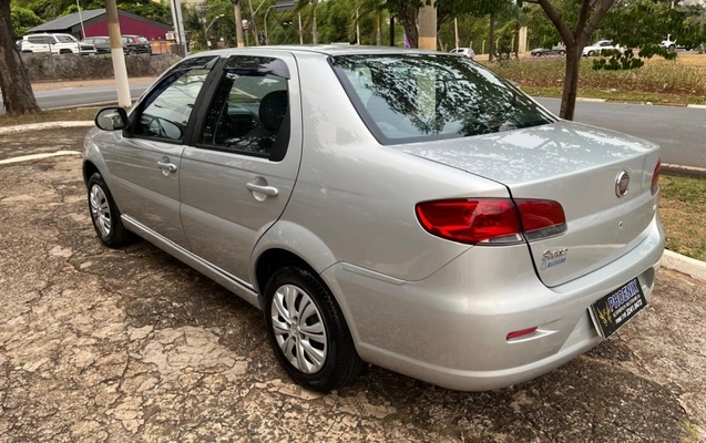imagem-https://www.socarrao.com.br/sc-vehicle-images-prod/3574213/1788385685730-gzCgzM1wrWpdXFT4JPSOKyl8JZ6dlECy.jpg