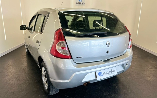 imagem-https://www.socarrao.com.br/sc-vehicle-images-prod/3574341/1788286995317-3_033634.jpg