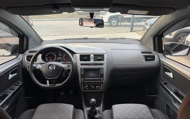 imagem-https://www.socarrao.com.br/sc-vehicle-images-prod/3574582/1788287643225-003_c2fe3aeb98b00419552d1fa76c61dadd.jpeg