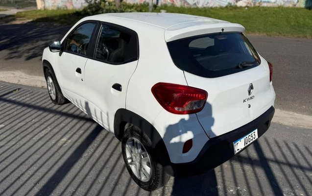 imagem-https://www.socarrao.com.br/sc-vehicle-images-prod/3574623/1788287813685-8334538_2_B_0f94d34b6c.jpeg