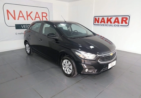Chevrolet Onix 2018 Preto — foto 1 de 3