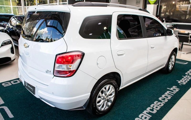 imagem-https://www.socarrao.com.br/sc-vehicle-images-prod/3574739/1789573583130-8439768_6_B_c8365e20da.jpeg