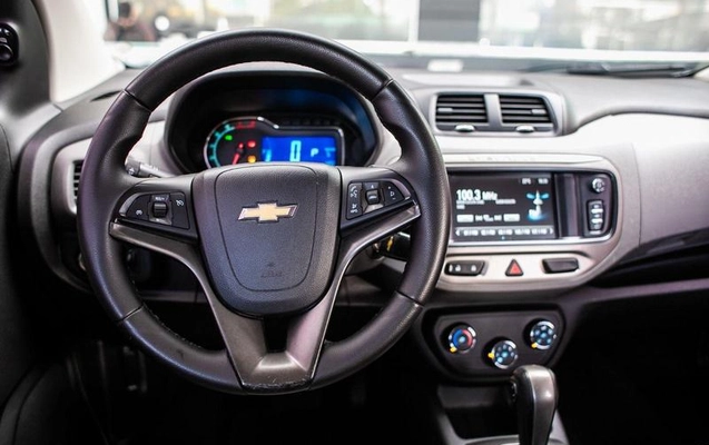 imagem-https://www.socarrao.com.br/sc-vehicle-images-prod/3574739/1789573583133-8439768_10_B_8467f7c6e1.jpeg
