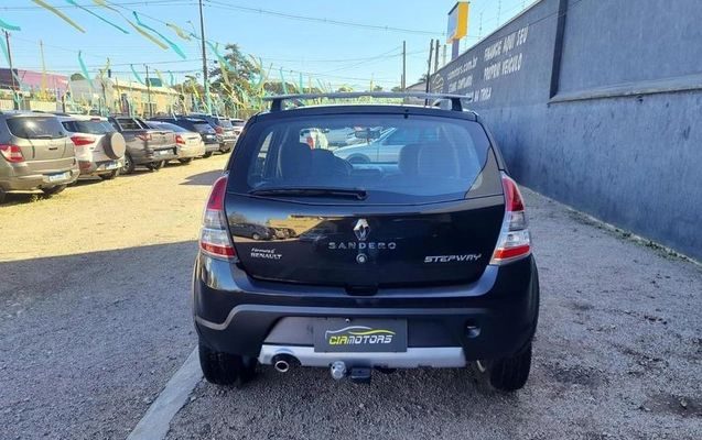 imagem-https://www.socarrao.com.br/sc-vehicle-images-prod/3574743/1788460236001-8439769_6_B_059329c15d.jpeg
