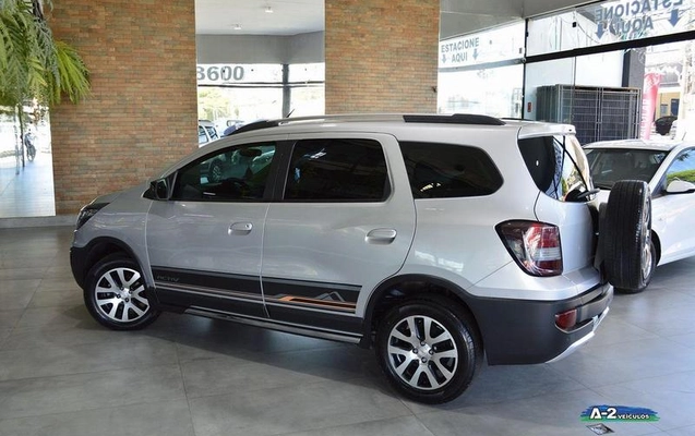 imagem-https://www.socarrao.com.br/sc-vehicle-images-prod/3574744/1789581025737-8439789_7_B_d2e5da5299.jpeg