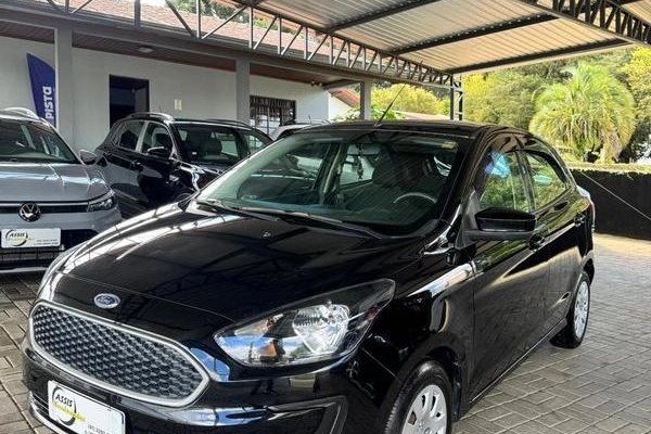 imagem-https://www.socarrao.com.br/sc-vehicle-images-prod/3574751/1789404604216-8438993_1_B_b167ae44ac.jpeg