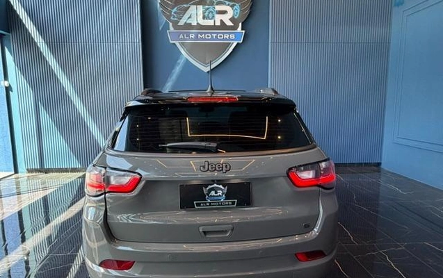 imagem-https://www.socarrao.com.br/sc-vehicle-images-prod/3574977/1789585850421-8438886_5_B_e522ef0315.jpeg