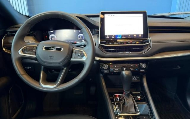 imagem-https://www.socarrao.com.br/sc-vehicle-images-prod/3574977/1789585850428-8438886_9_B_9a59a7045a.jpeg