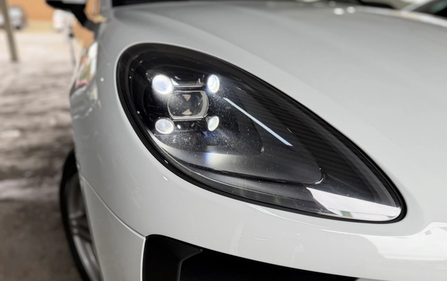 imagem-https://www.socarrao.com.br/sc-vehicle-images-prod/3574980/1788288757953-16239225-33bb-4624-86ed-3d5285b0f239.jpg