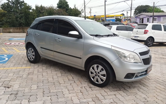 imagem-https://www.socarrao.com.br/sc-vehicle-images-prod/3575050/1788288911593-V2hhdHNBcHAgSW1hZ2UgMjAyNi0wOS0wMSBhdCAxMC40Ni4wNiAoMikuanBlZw.jpeg