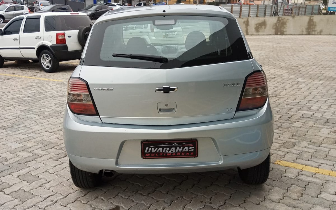 imagem-https://www.socarrao.com.br/sc-vehicle-images-prod/3575050/1788288911985-V2hhdHNBcHAgSW1hZ2UgMjAyNi0wOS0wMSBhdCAxMC40Ni4wNyAoMikuanBlZw.jpeg