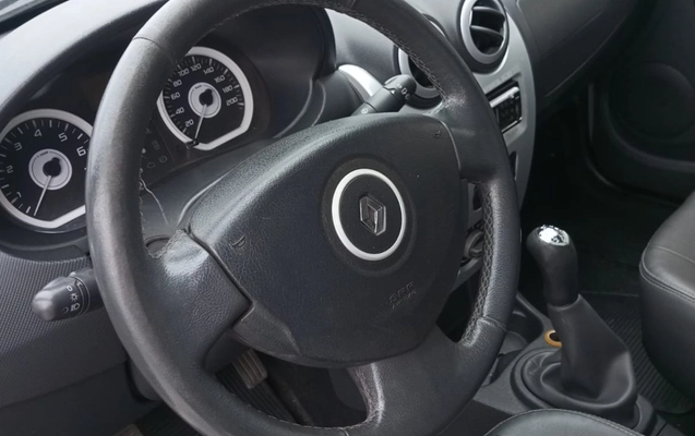 imagem-https://www.socarrao.com.br/sc-vehicle-images-prod/3575109/1788289292152-V2hhdHNBcHAgSW1hZ2UgMjAyNi0wOS0wMSBhdCAxMS4wMy40NiAoMykuanBlZw.jpeg