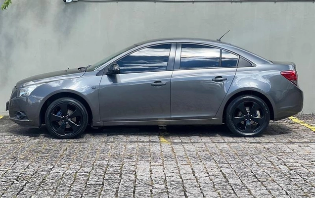 imagem-https://www.socarrao.com.br/sc-vehicle-images-prod/3575156/1788289541991-8432768_12_B_e95c287b01.jpeg