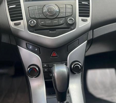 imagem-https://www.socarrao.com.br/sc-vehicle-images-prod/3575156/1788289541998-8432768_3_B_aeb6daf531.jpeg