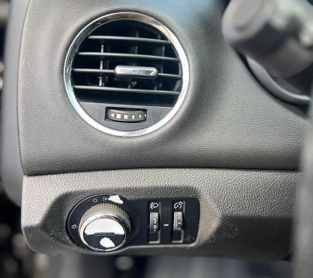 imagem-https://www.socarrao.com.br/sc-vehicle-images-prod/3575156/1788289542003-8432768_7_B_b26679d982.jpeg