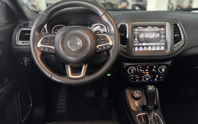 imagem-https://www.socarrao.com.br/sc-vehicle-images-prod/3575483/1788290439528-1_041804.jpg