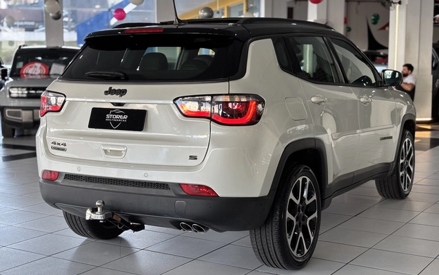 imagem-https://www.socarrao.com.br/sc-vehicle-images-prod/3575483/1788290439546-1_041827.jpg