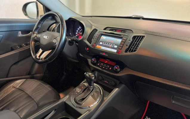 imagem-https://www.socarrao.com.br/sc-vehicle-images-prod/3575661/1788290786405-efdffe30-0bde-4f64-9c60-cc667feba704.jpg