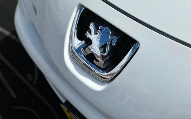 imagem-https://www.socarrao.com.br/sc-vehicle-images-prod/3575823/1789393312181-8439109_7_B_a2262496f1.jpeg