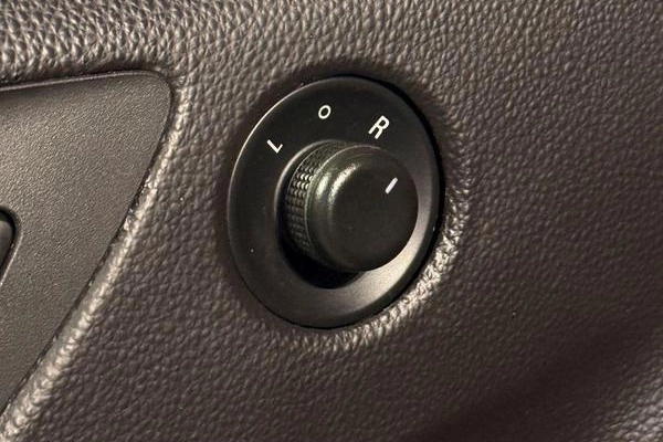 imagem-https://www.socarrao.com.br/sc-vehicle-images-prod/3575826/1789222958917-8167161_17_B_01be68f79c.jpeg