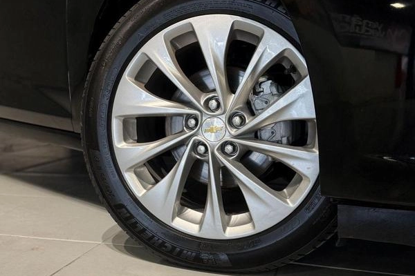 imagem-https://www.socarrao.com.br/sc-vehicle-images-prod/3575826/1789222958924-8167161_17_B_12445f2e84.jpeg