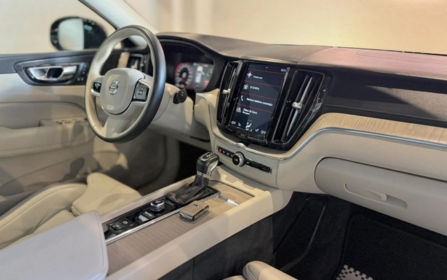 imagem-https://www.socarrao.com.br/sc-vehicle-images-prod/3575856/1788291361763-d9f66384-bc88-47a1-8c7d-257592d8b1d0.jpg