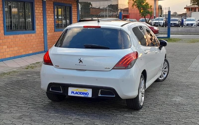 imagem-https://www.socarrao.com.br/sc-vehicle-images-prod/3575901/1789668173525-8408367_4_B_ef151e00f5.jpeg