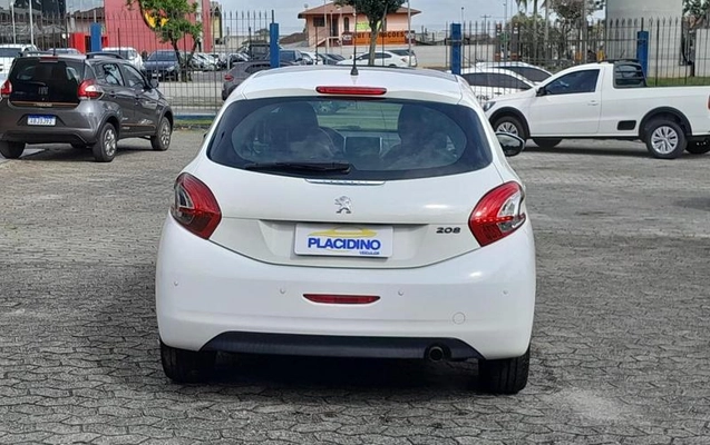 imagem-https://www.socarrao.com.br/sc-vehicle-images-prod/3575928/1789668158589-8391904_7_B_21f12c6c42.jpeg