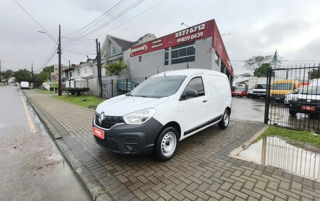 imagem-https://www.socarrao.com.br/sc-vehicle-images-prod/3575933/1788291819459-cYipLLvSjDDGQsj3P2GYtC2fJ3zDKOmK.jpg