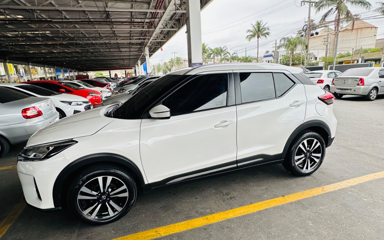 Nissan KICKS 2023 Branco — foto 1 de 3