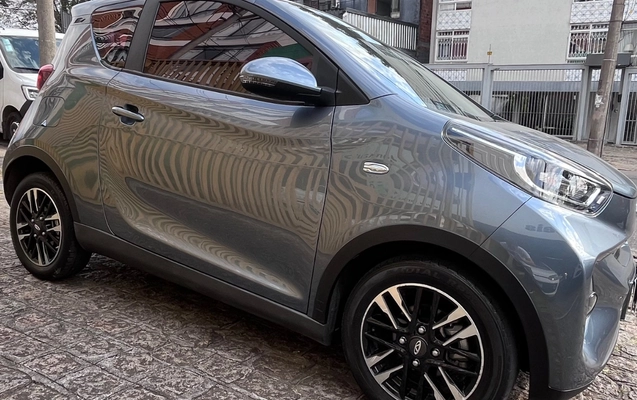 imagem-https://www.socarrao.com.br/sc-vehicle-images-prod/3576240/1788292587402-SU1HXzg4MDAuanBlZw.jpeg