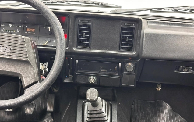 imagem-https://www.socarrao.com.br/sc-vehicle-images-prod/3576242/1788292627685-c87e83f39d25448b86935bfd4335d0f7_1784133606739.jpg