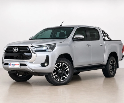 Toyota Hilux 2023 Prata — foto 1 de 3