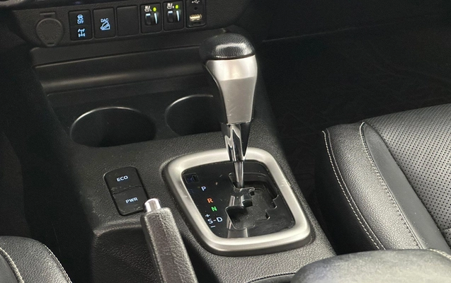 imagem-https://www.socarrao.com.br/sc-vehicle-images-prod/3576365/1788552922708-65ad42812fec4eb9a5c4c273b095907a_1788291380450.jpg
