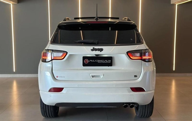 imagem-https://www.socarrao.com.br/sc-vehicle-images-prod/3576645/1788898438422-8438790_0_B_ac2b1ba3bb.jpeg