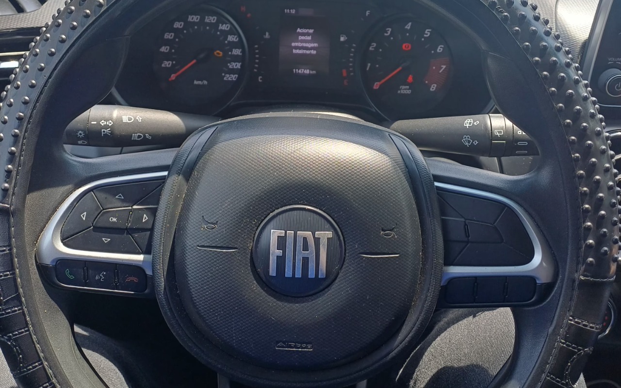 Fiat Argo DRIVE 1.0 6V Flex 2021 Preto — foto 1 de 3