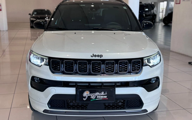imagem-https://www.socarrao.com.br/sc-vehicle-images-prod/3576902/1788294645741-b42cae3986104ad4b2e5abe0c7cf3ab8_1788294473949.jpg