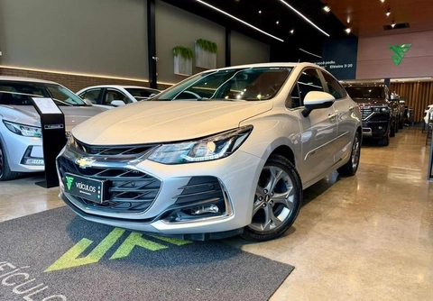 Chevrolet Cruze 2023 Prata — foto 1 de 3