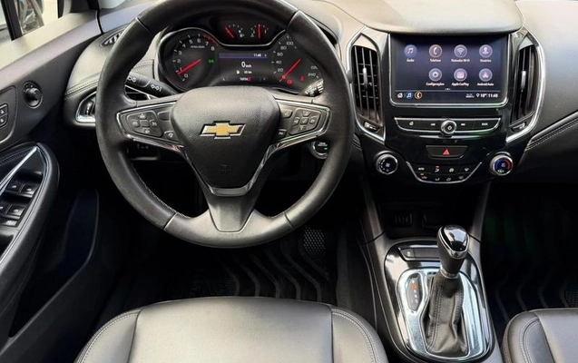 imagem-https://www.socarrao.com.br/sc-vehicle-images-prod/3576909/1789565037590-8440601_12_B_31813ef897.jpeg
