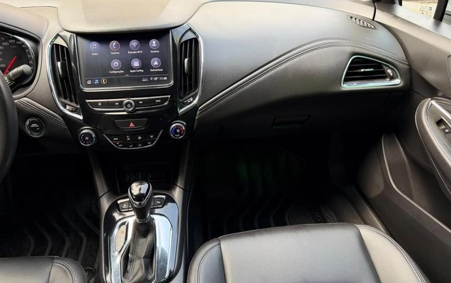 imagem-https://www.socarrao.com.br/sc-vehicle-images-prod/3576909/1789565037595-8440601_10_B_4ec9fd4f4f.jpeg