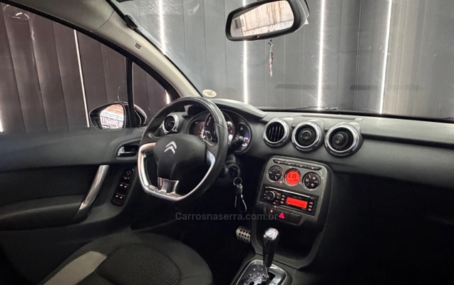 imagem-https://www.socarrao.com.br/sc-vehicle-images-prod/3576949/1788294756655-0f7632292c1667da7eaa58c18320b3a2_big.jpeg
